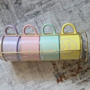 Eccolo Pastel Conversation Valentines Day 4 Stacking Mugs with Gold Frame Holder